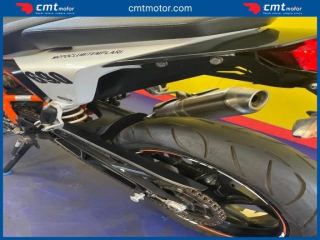 KTM 690 Duke usata 10