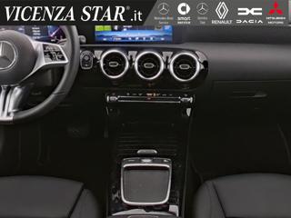MERCEDES-BENZ A 180 usata, con Alzacristalli elettrici