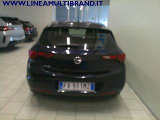 OPEL Astra usata, con Autoradio