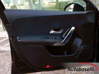 MERCEDES-BENZ A 250 usata, con Specchietti laterali elettrici