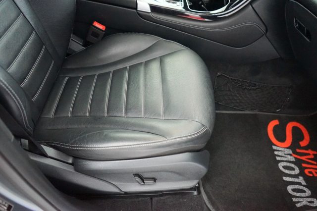 MERCEDES-BENZ GLC 250 usata, con Frenata d