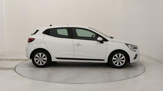 RENAULT Clio usata, con Autoradio