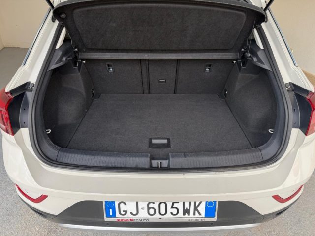 VOLKSWAGEN T-Roc usata, con Specchietti laterali elettrici