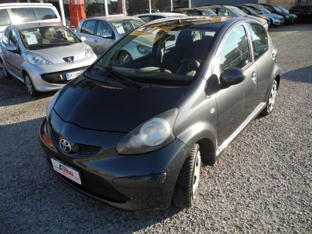 TOYOTA Aygo usata 56