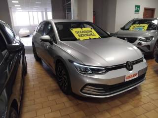VOLKSWAGEN Golf 1.0 eTSI EVO Life DSG 17" MHEV C/GRIMALDI SP.DAY