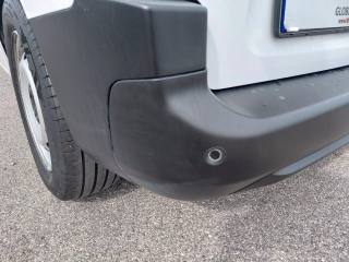 OPEL Combo usata, con Autoradio digitale