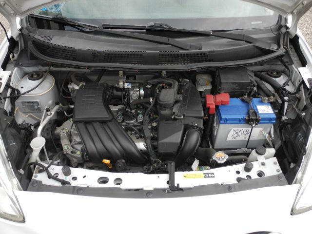 NISSAN Micra usata, con Park Distance Control