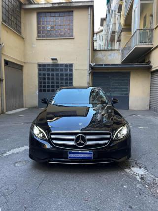 MERCEDES-BENZ E 200 usata, con Airbag laterali