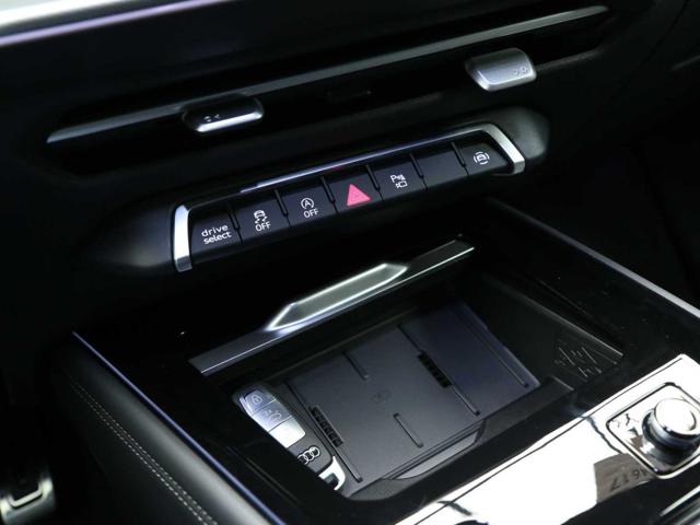 AUDI Q3 usata 11
