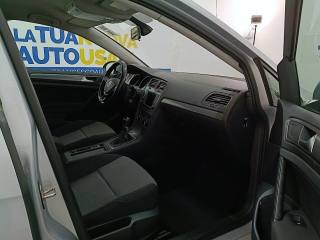 VOLKSWAGEN Golf usata, con Isofix