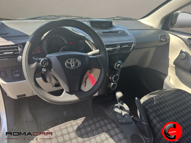 TOYOTA iQ usata, con Cronologia tagliandi