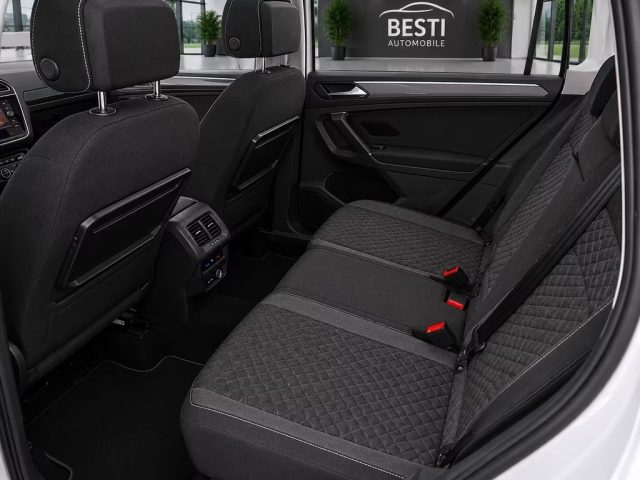 VOLKSWAGEN Tiguan usata, con ESP