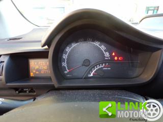 TOYOTA iQ usata 29