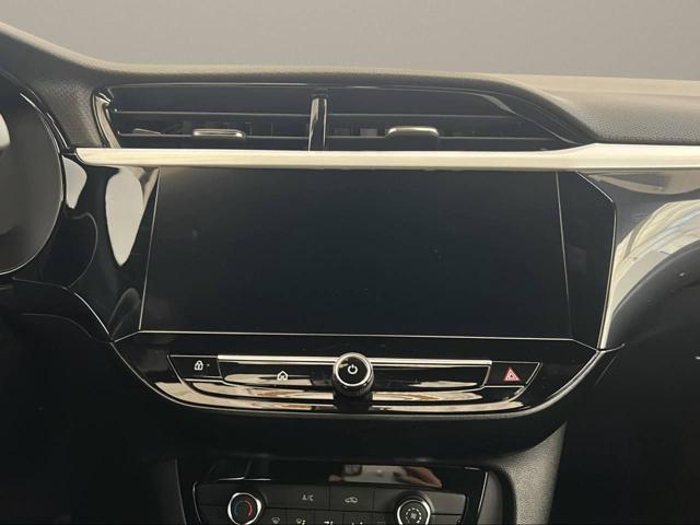 OPEL Corsa usata, con Volante in pelle