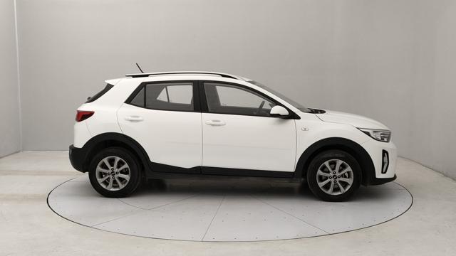 KIA Stonic usata, con Autoradio
