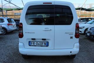 PEUGEOT Partner usata, con Autoradio