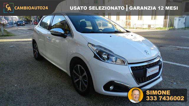PEUGEOT 208 usata, con Airbag