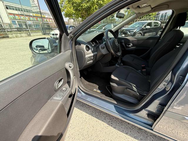 RENAULT Clio usata, con Servosterzo
