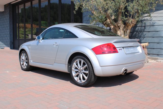 AUDI TT usata, con Alzacristalli elettrici