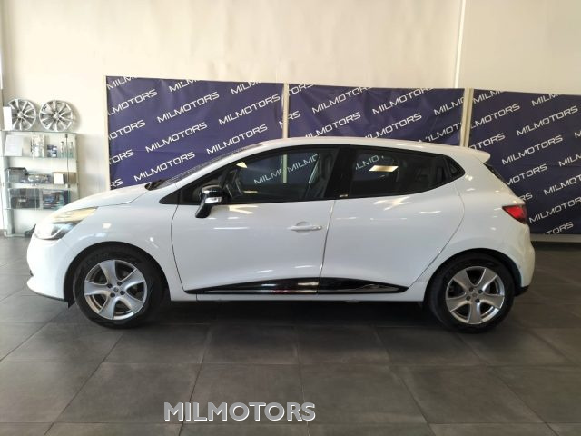 RENAULT Clio usata, con Climatizzatore