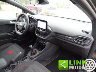 FORD Fiesta usata, con Autoradio