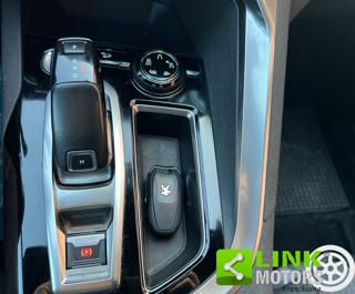 PEUGEOT 3008 usata, con Fendinebbia