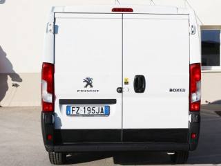 PEUGEOT Boxer usata, con Alzacristalli elettrici