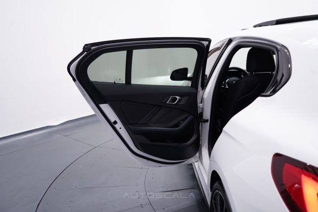 BMW 135 usata, con Sensori di parcheggio posteriori