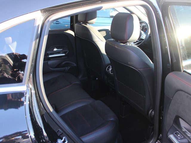MERCEDES-BENZ GLA 220 usata, con Controllo trazione