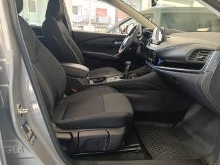 NISSAN Qashqai usata, con Fari LED