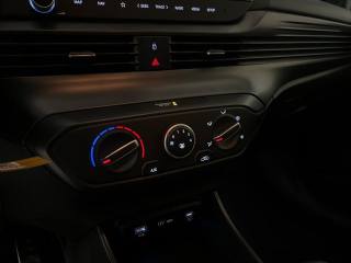 HYUNDAI Bayon usata, con Fari LED