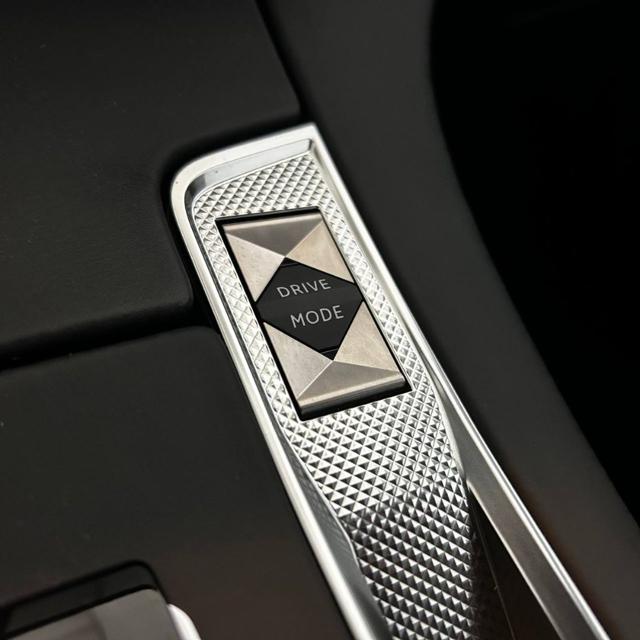 DS AUTOMOBILES DS 7 Crossback usata, con Portellone posteriore elettrico