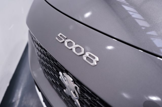PEUGEOT 5008 usata, con Riconoscimento dei segnali stradali