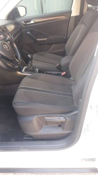 VOLKSWAGEN T-Roc usata, con Autoradio