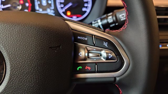 EMC Quattro usata, con Fari LED