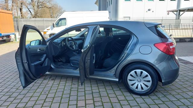 MERCEDES-BENZ A 180 usata 29