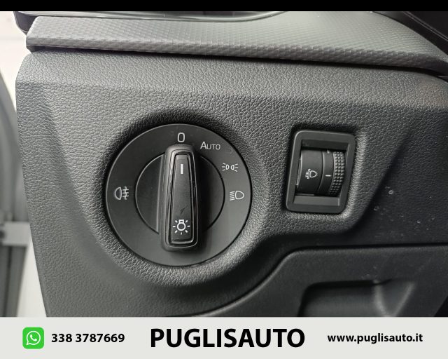 SKODA Kamiq usata, con Autoradio digitale