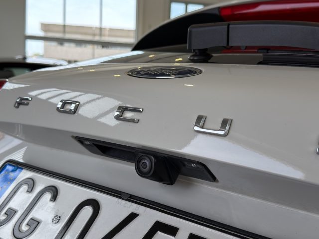 FORD Focus usata, con Sedile posteriore sdoppiato