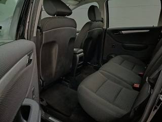 MERCEDES-BENZ B 180 usata, con Autoradio digitale