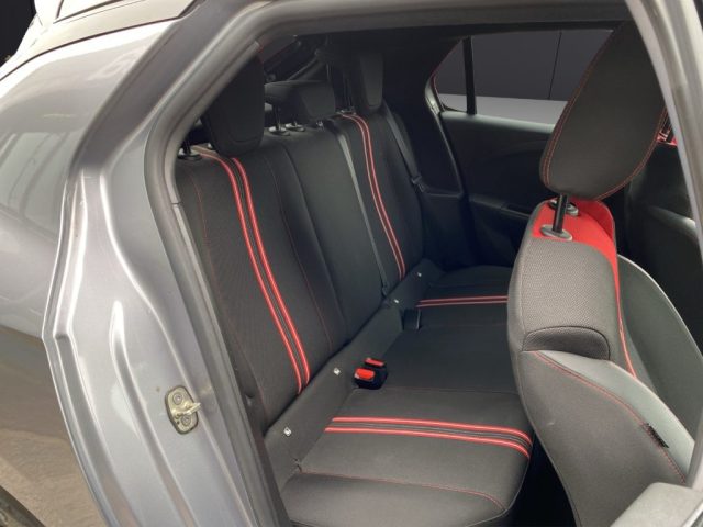 OPEL Corsa usata, con Autoradio digitale