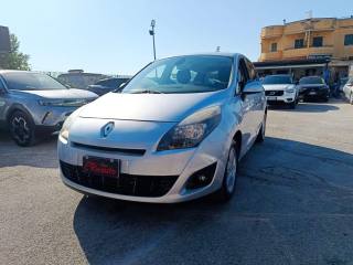 RENAULT Scenic usata, con Airbag