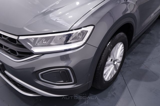VOLKSWAGEN T-Roc usata 29