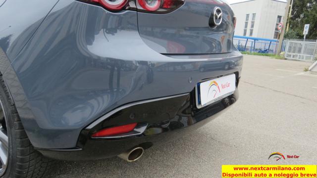 MAZDA 3 usata, con Autoradio digitale