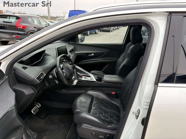 PEUGEOT 5008 usata, con Park Distance Control