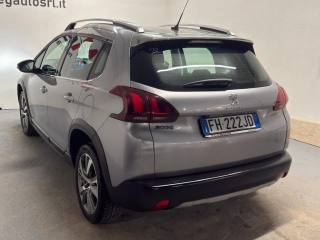 PEUGEOT 2008 usata, con Chiusura centralizzata