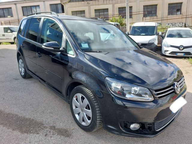 VOLKSWAGEN Touran usata 1