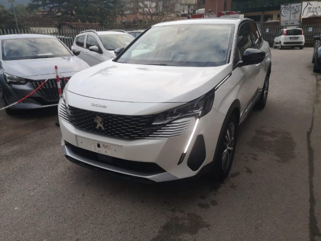 PEUGEOT 3008 usata, con Airbag