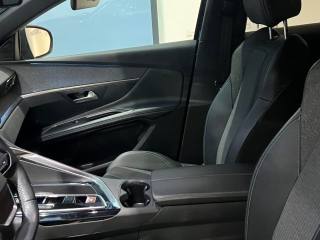PEUGEOT 3008 usata, con Sensore di luce