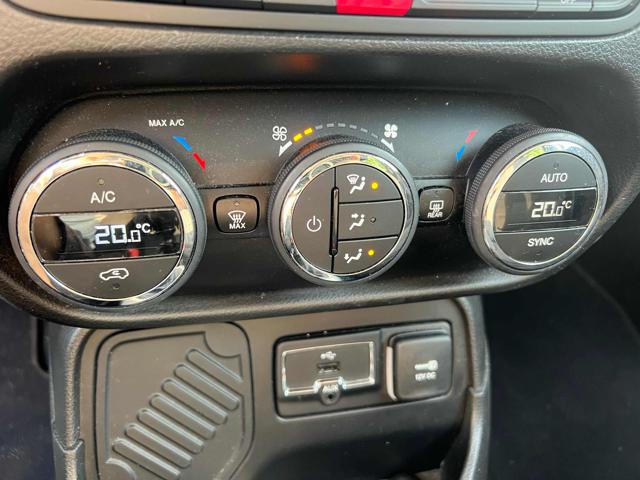 JEEP Renegade usata, con Park Distance Control