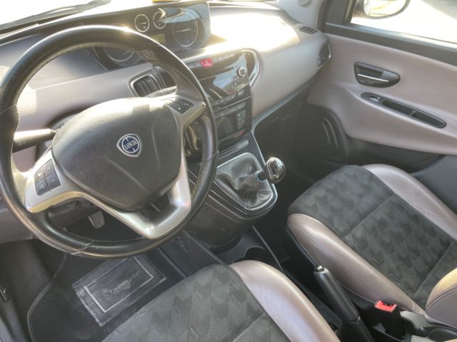 LANCIA Ypsilon usata 10